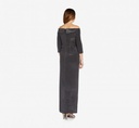 Vestido metálico de hombros descubiertos