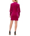 Vestido de terciopelo con cuello alto