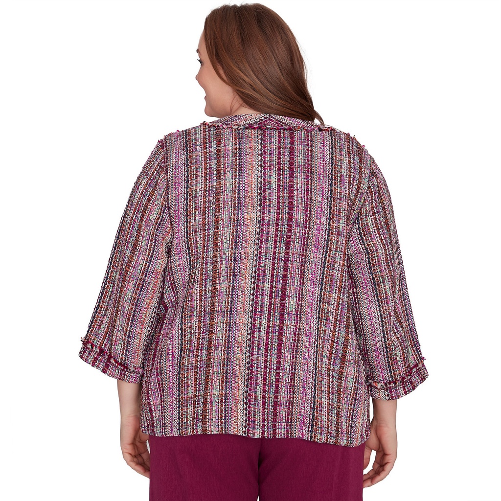 Chaqueta texturizada con flecos