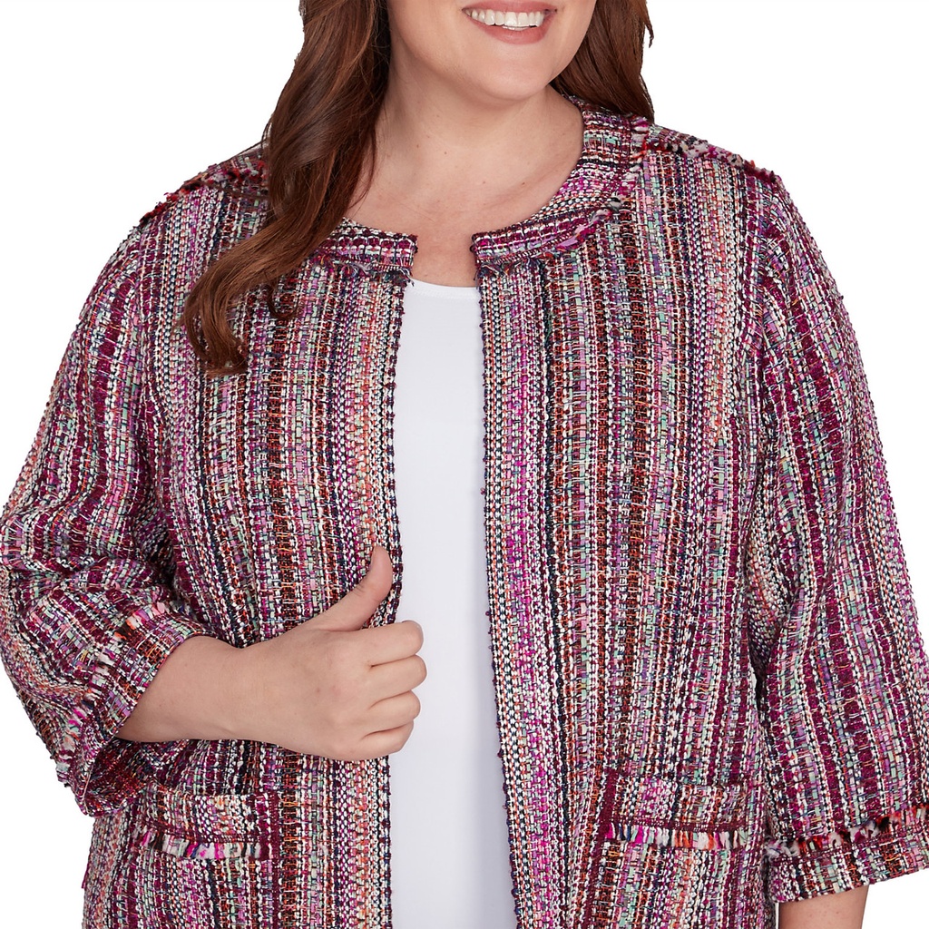 Chaqueta texturizada con flecos