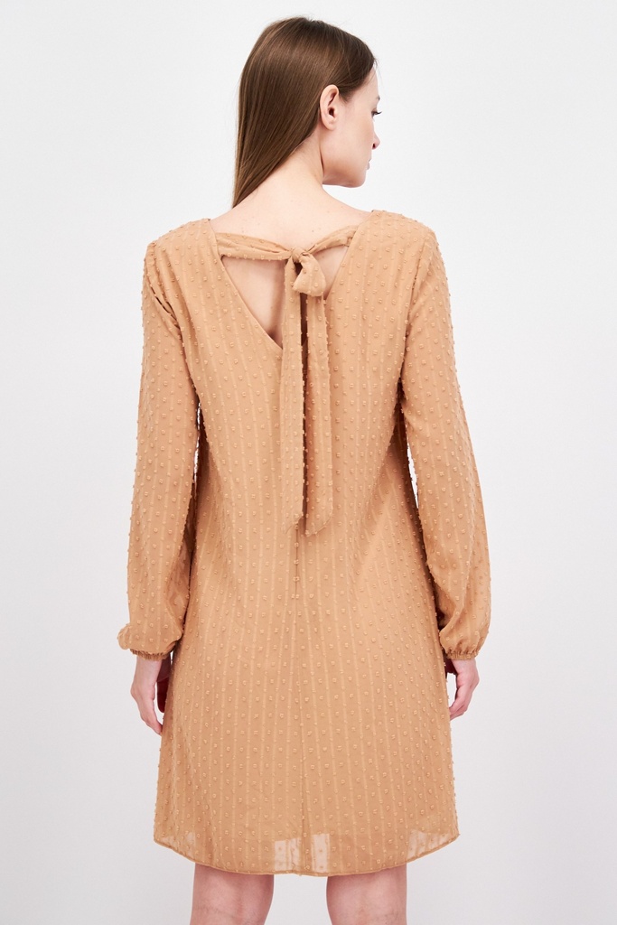 Vestido de gasa texturizada