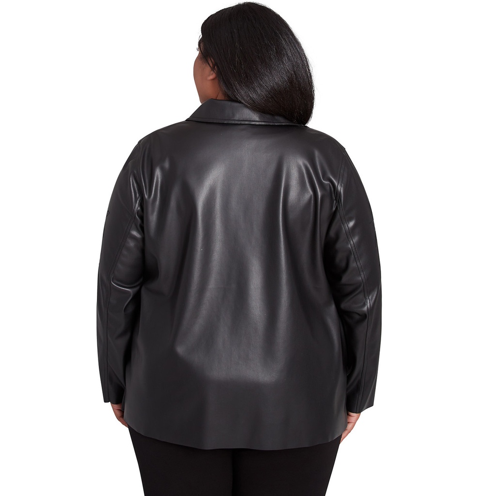 Chaqueta  con bordados florales