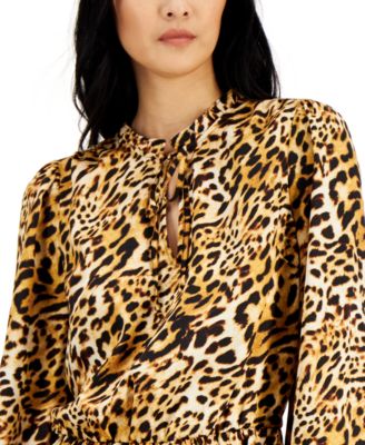 Blusa con dobladillo fruncido