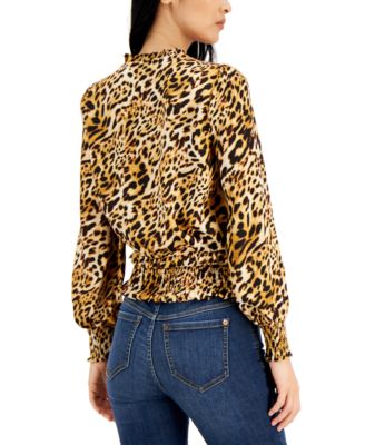 Blusa con dobladillo fruncido