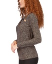 Blusa con abertura twist