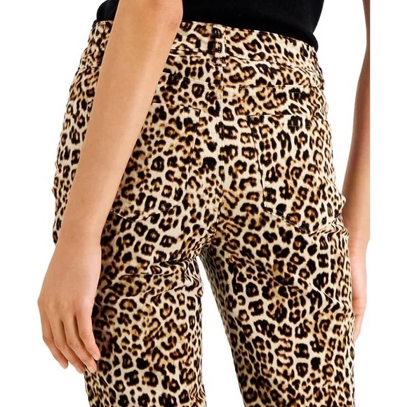 Pantalón de terciopelo animal print