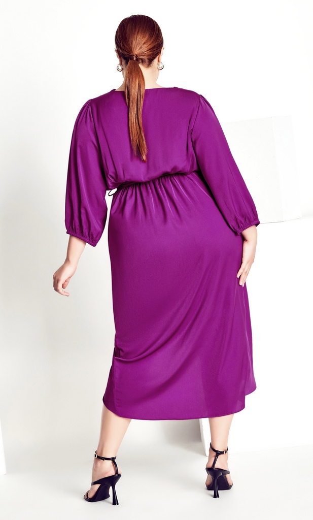 Vestido cruzado opulento