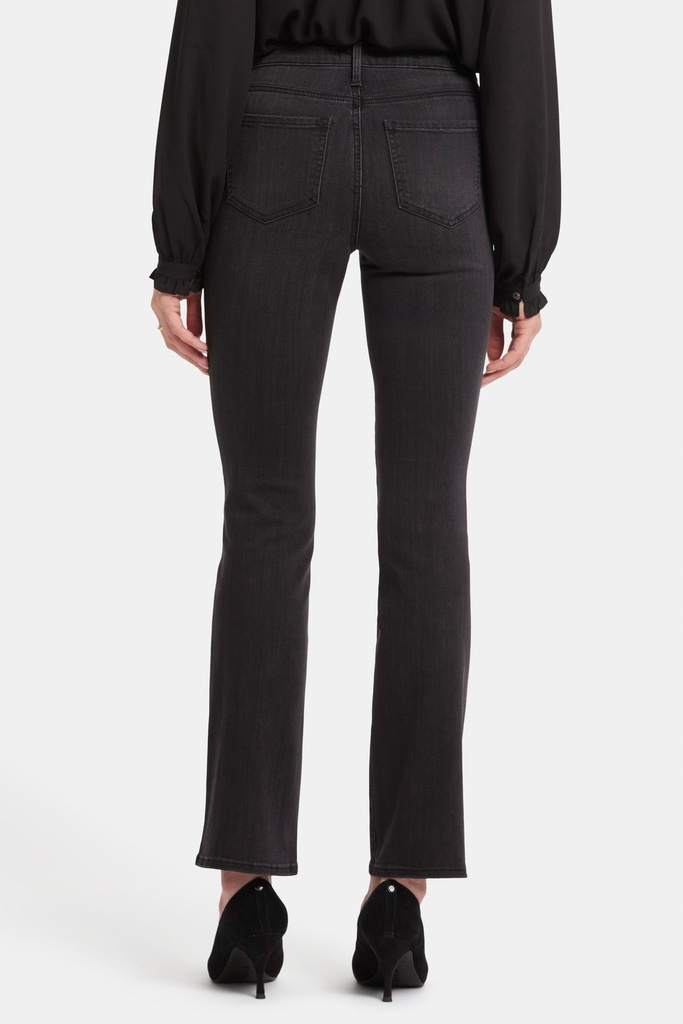Jeans de corte acampanado