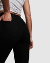 Jeans mom strech de tiro medio