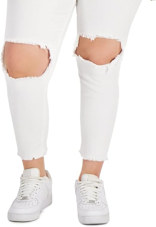 Jeans mom detalle desgastados