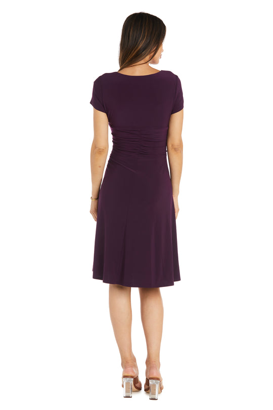 Vestido midi con diamantes