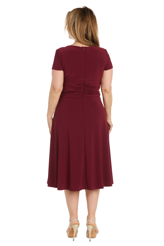 Vestido midi con diamantes