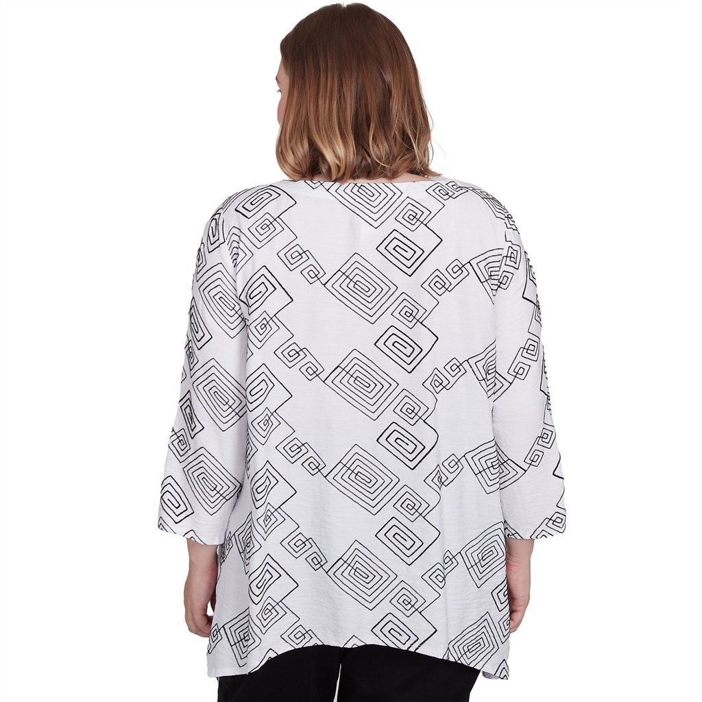 BLusa con tejido geométrico