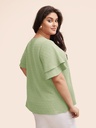 Blusa de lunares con escote en V