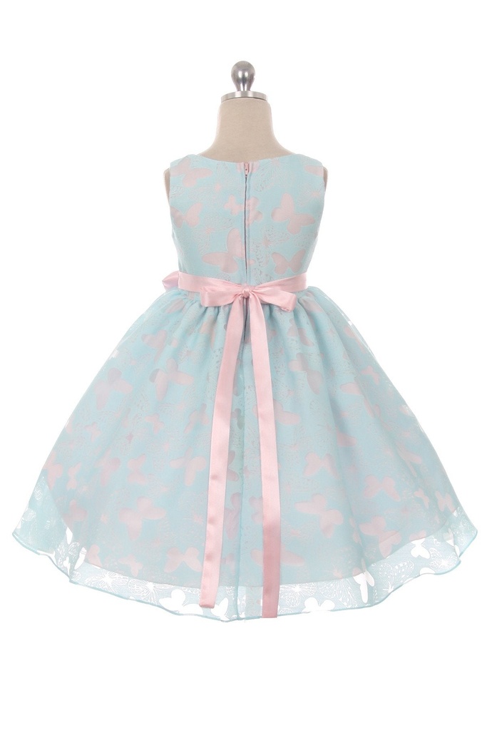 Vestido con desgaste de mariposas