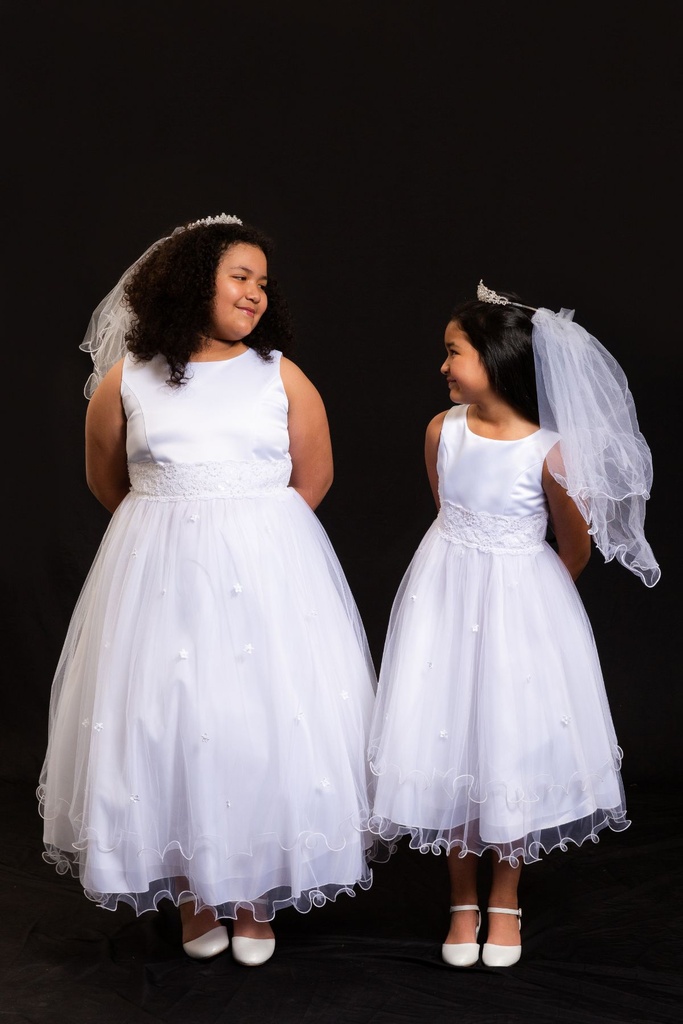 Vestido en capas con corpiño brillante