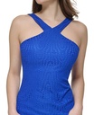 Vestido acampanado con escote corazón