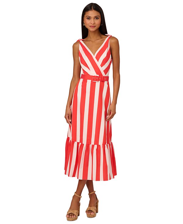 Vestido acampanado con cinturón