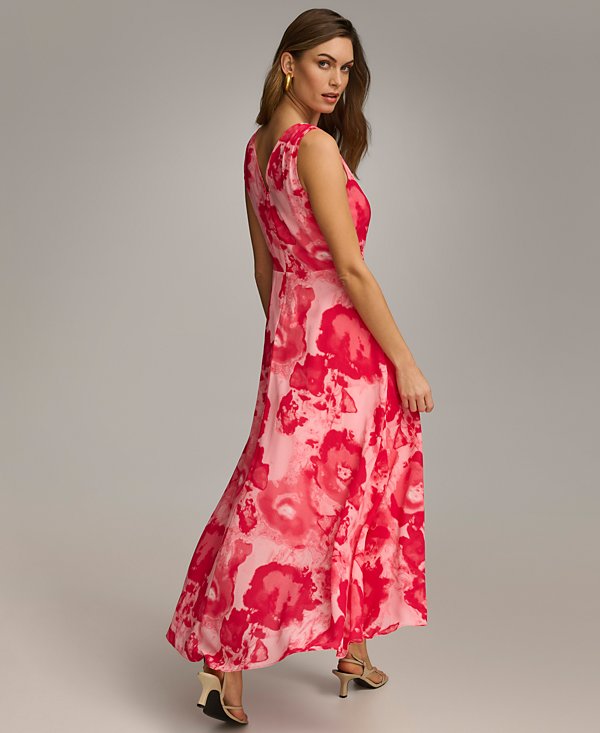 Vestido midi de gasa con escote corazón