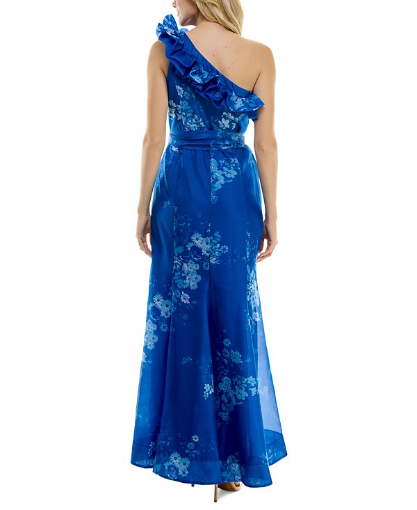 Vestido de hombros descubiertos