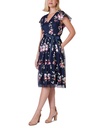 Vestido formal con detalles metálicos