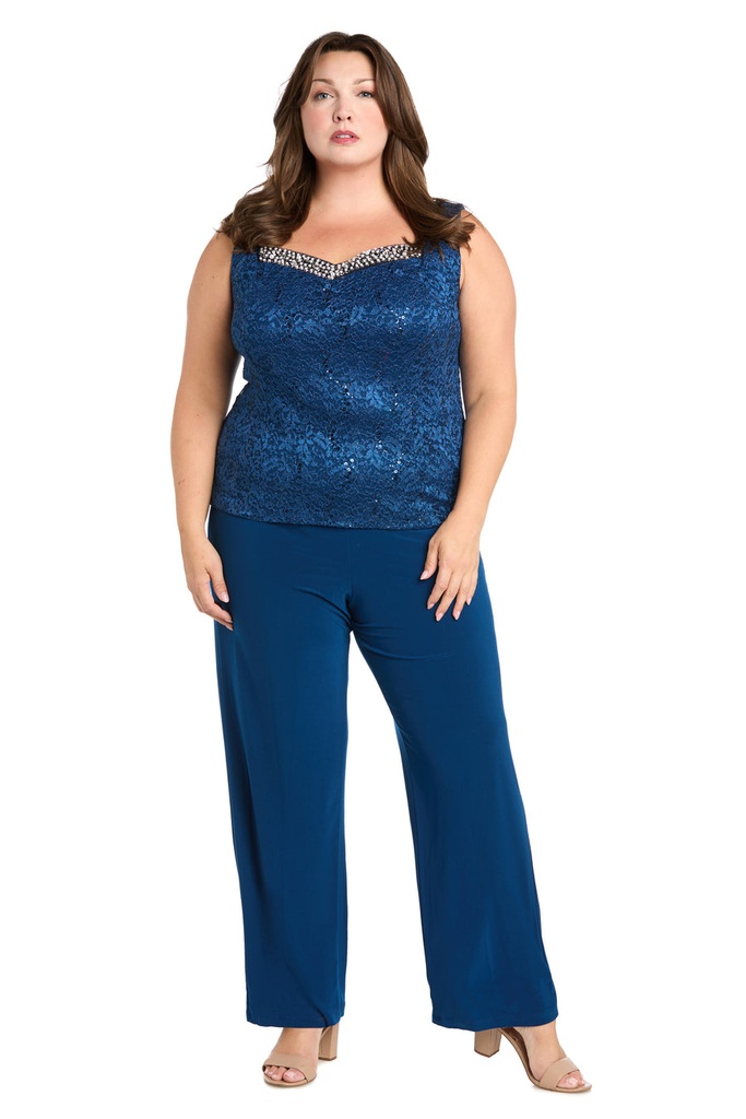 Traje de pantalón de encaje y perlas