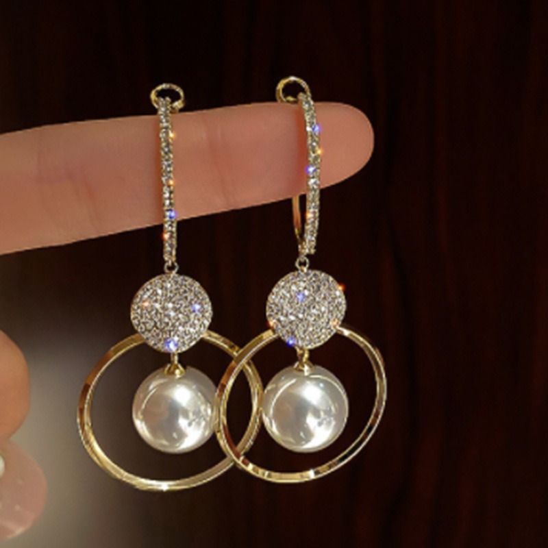 Aretes con diamantes de gota de agua (copia)