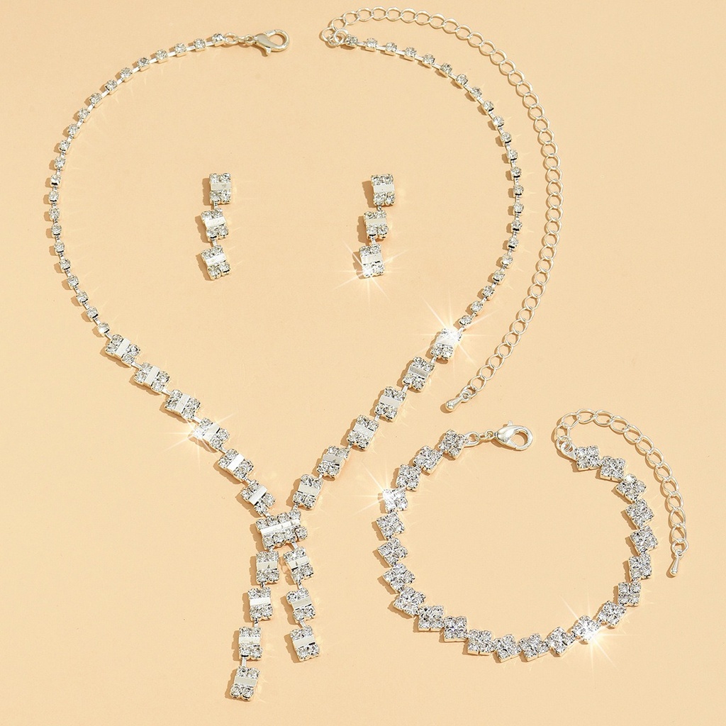 Juego de collar con aretes minimalista