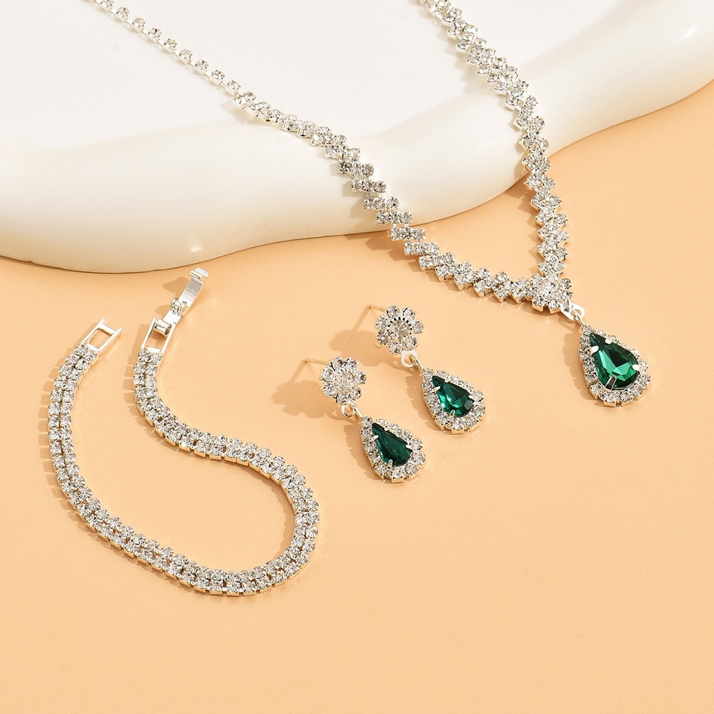 Juego de collar con aretes minimalista