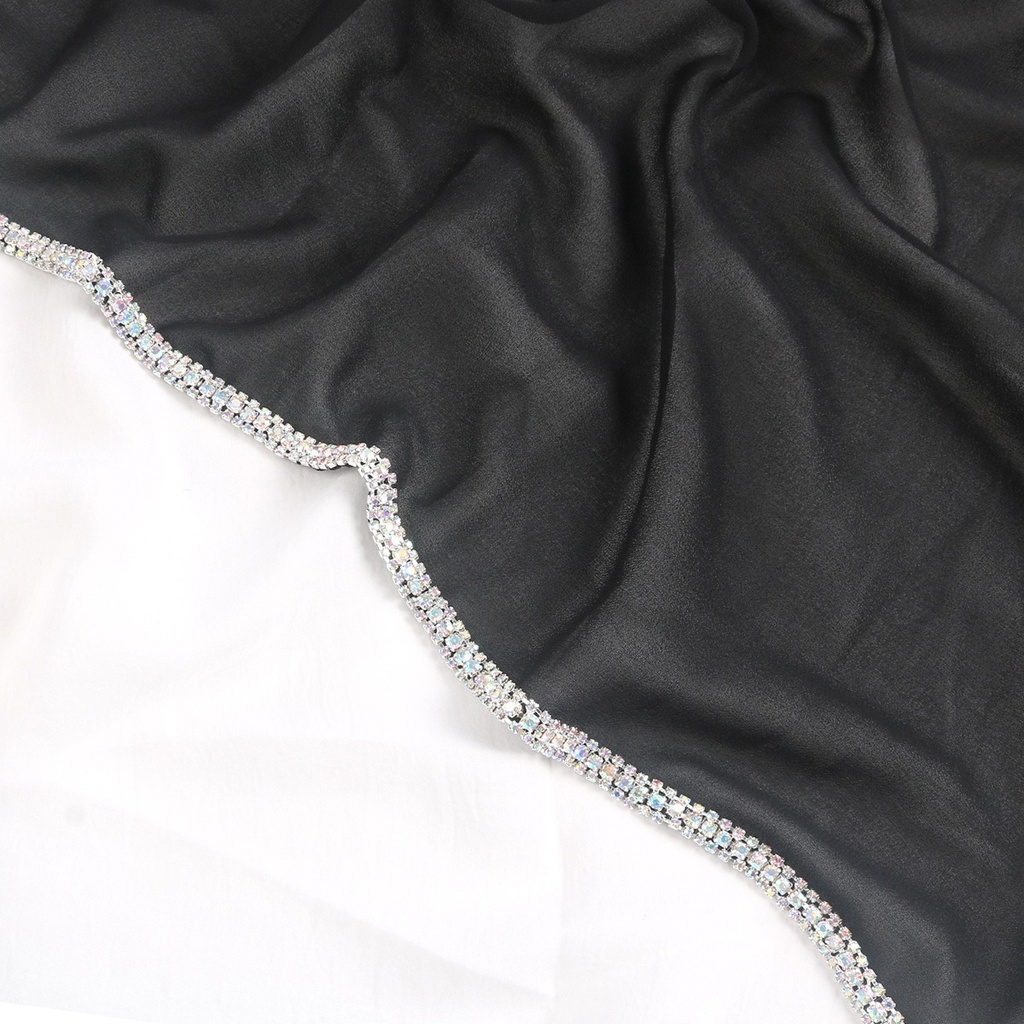 Chal estilo Hijab con ribete brillante