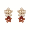 Aretes florales de arcilla