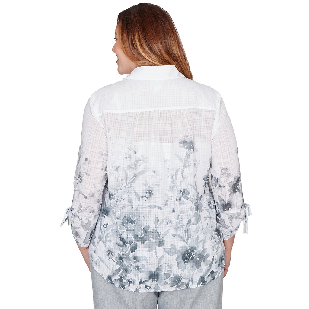 Blusa floral de diseño acuarela