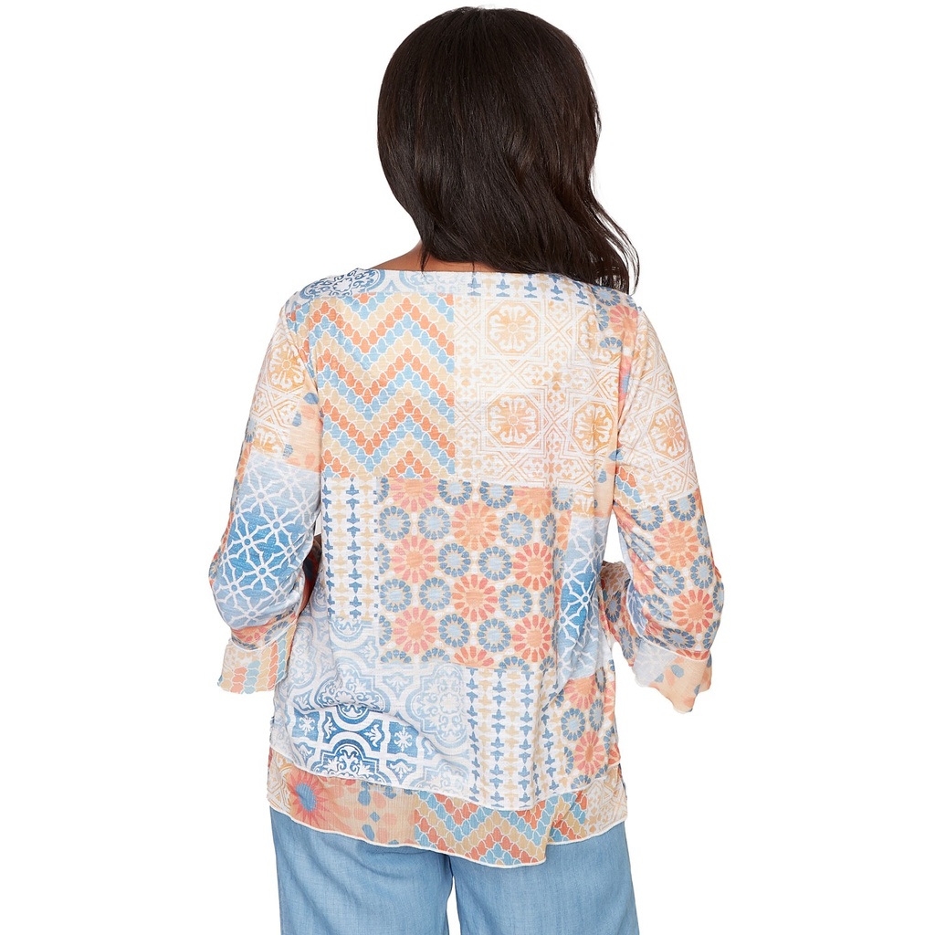 Blusa con medallón de patchwork