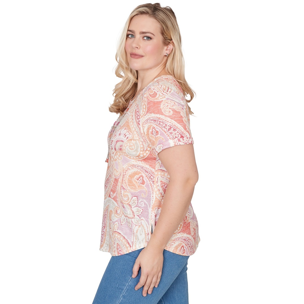 Blusa floral de diseño acuarela