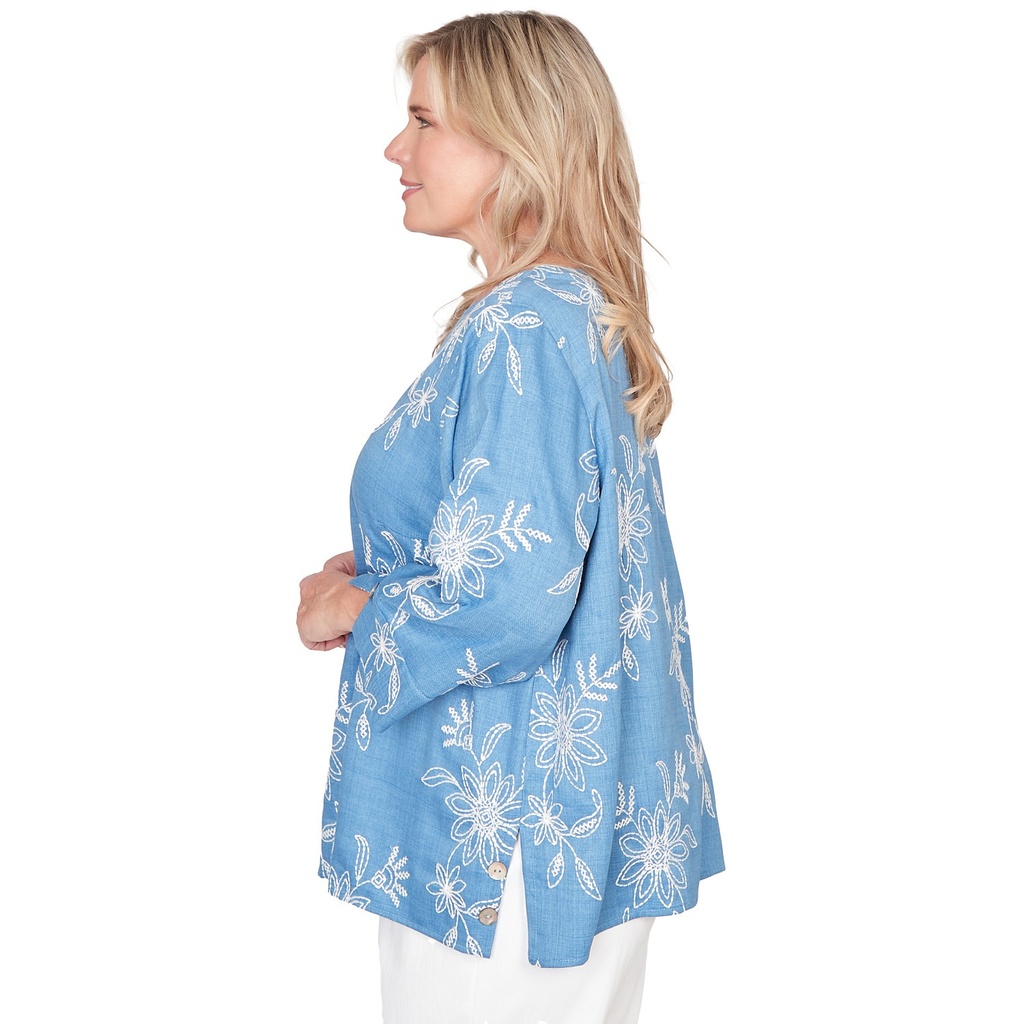 Blusa floral de diseño acuarela