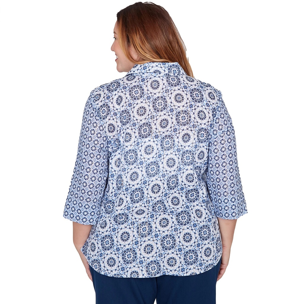 Blusa floral de diseño acuarela