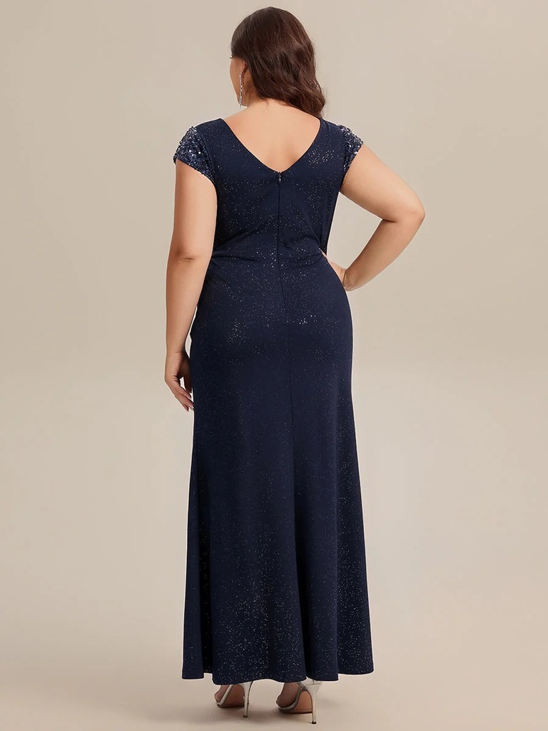 Vestido tejido de punto anudado.