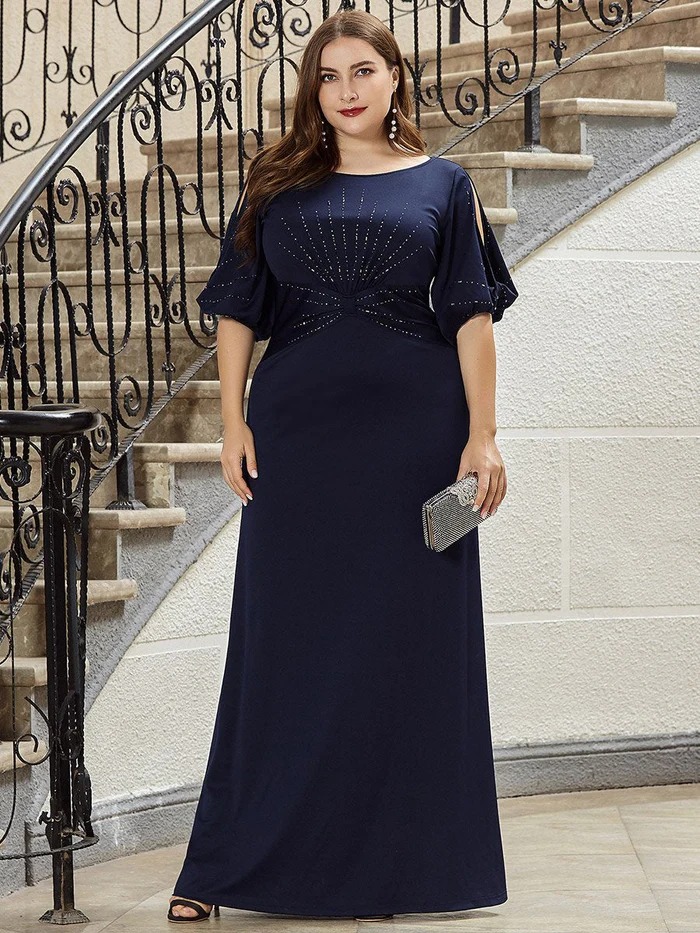 Vestido redondo y cola de pez