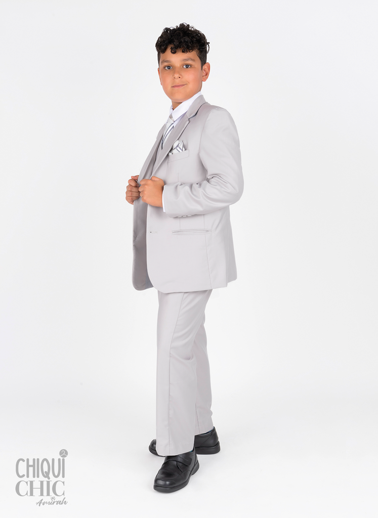 Traje de Saco y Pantalón (6 piezas)