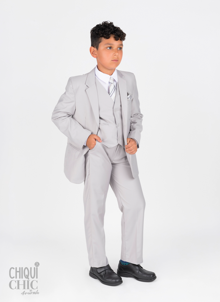 Traje de Saco y Pantalón (6 piezas)