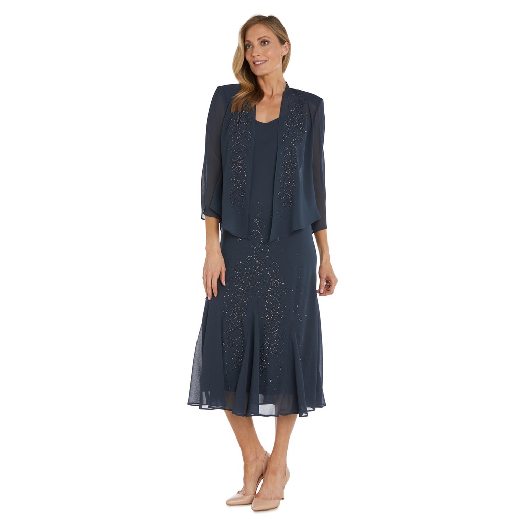 Vestido con chaqueta de gasa con pedrería