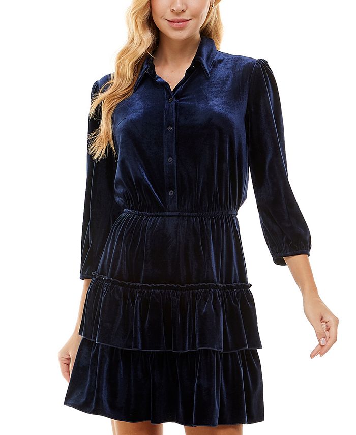 Vestido de terciopelo con vuelos