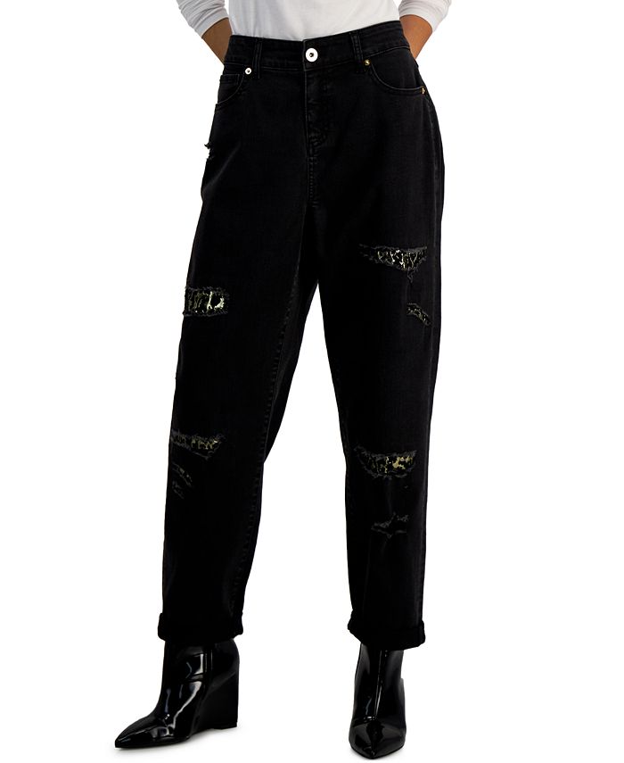 Jeans rotos con inserciones
