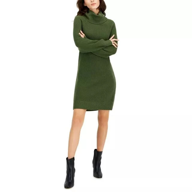 Vestido tejido de cuello alto