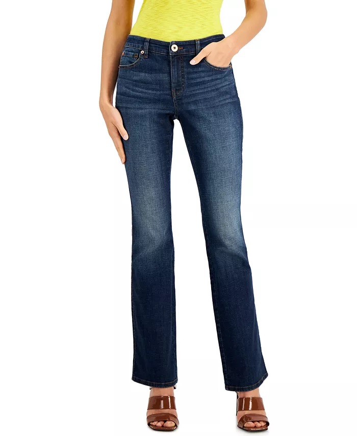 Jeans de corte acampanado