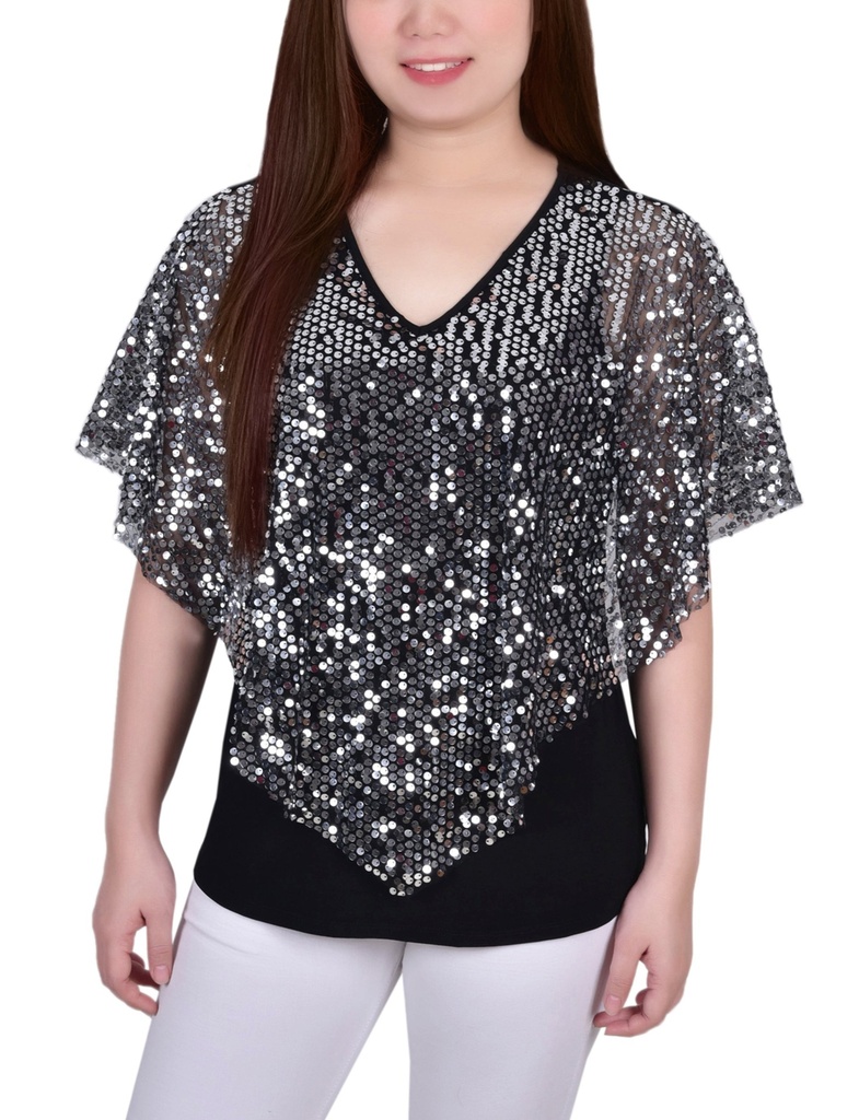 Blusa tipo poncho con lentejuelas