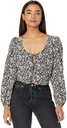 Blusa con lazo en la parte delantera