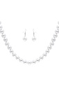Juego de collar y aretes de perlas