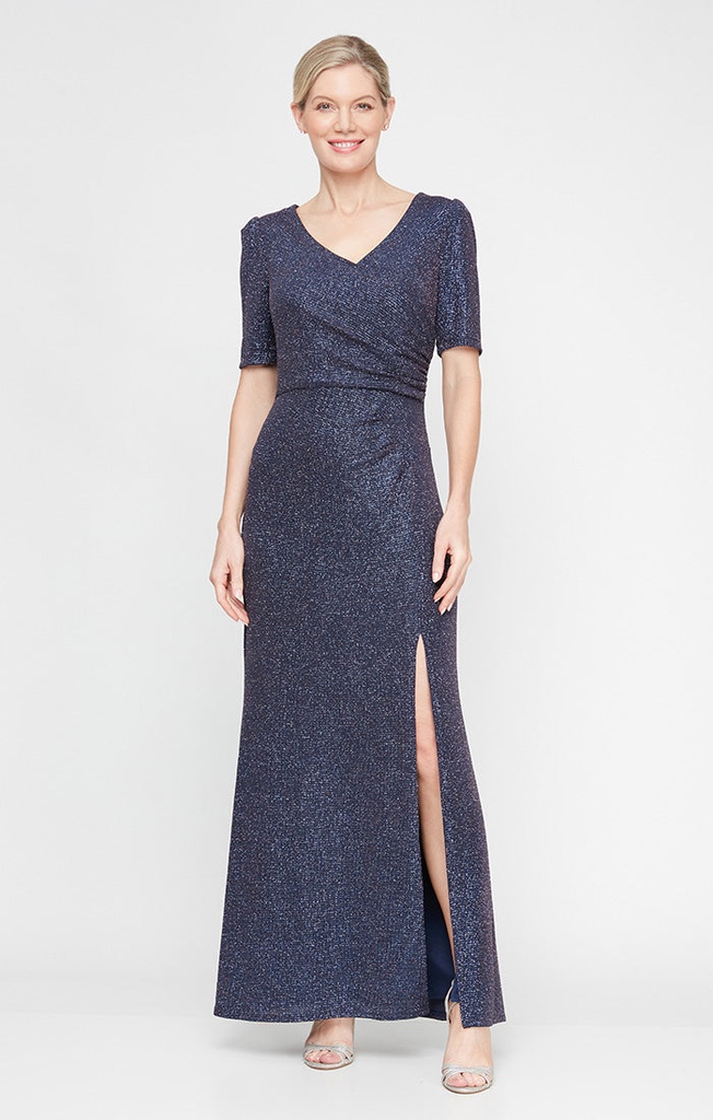 Vestido metalizado con escote cruzado