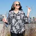 Blusa con botones y estampado floral